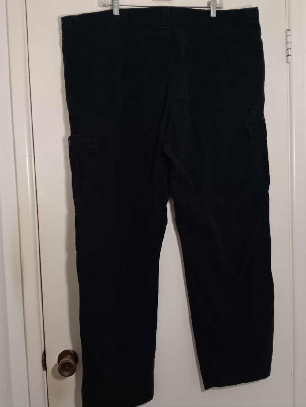 Wrangler Mens Cargo/ Utility Pants Black 46x32.